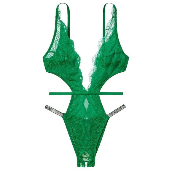 Victoria’s Secret Green Teddy NWT size small - Picture 1 of 2